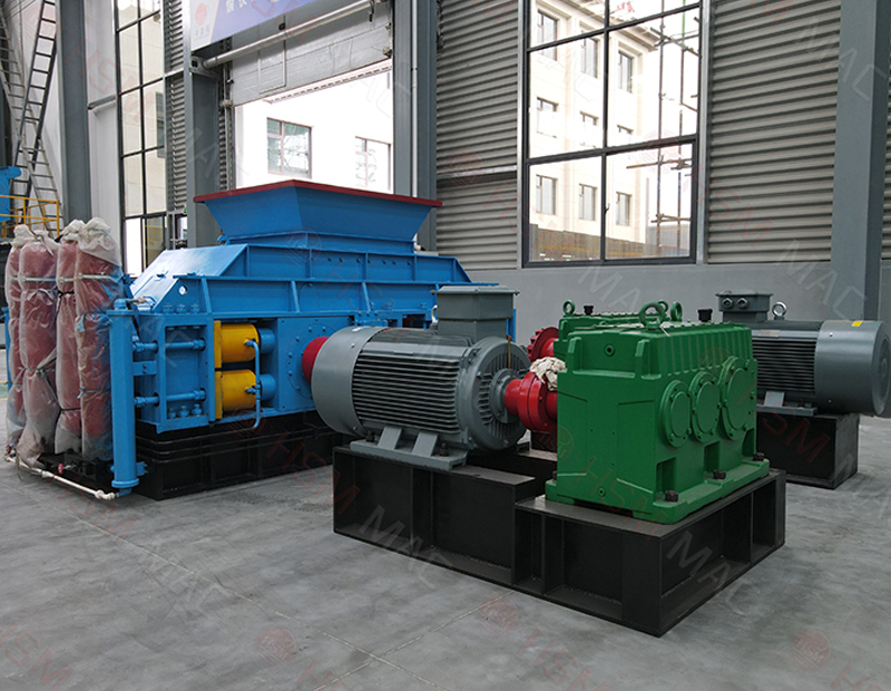 AZS 鋯剛玉對(duì)輥破碎機(jī) 